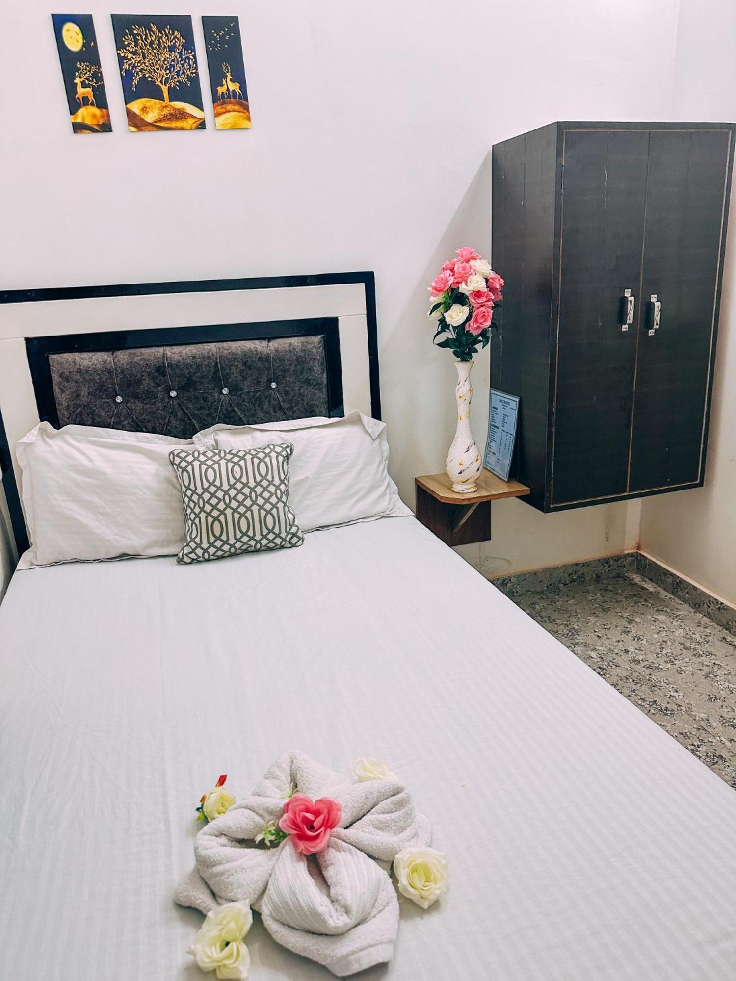 Shree K.B Guest House バラナシ エクステリア 写真
