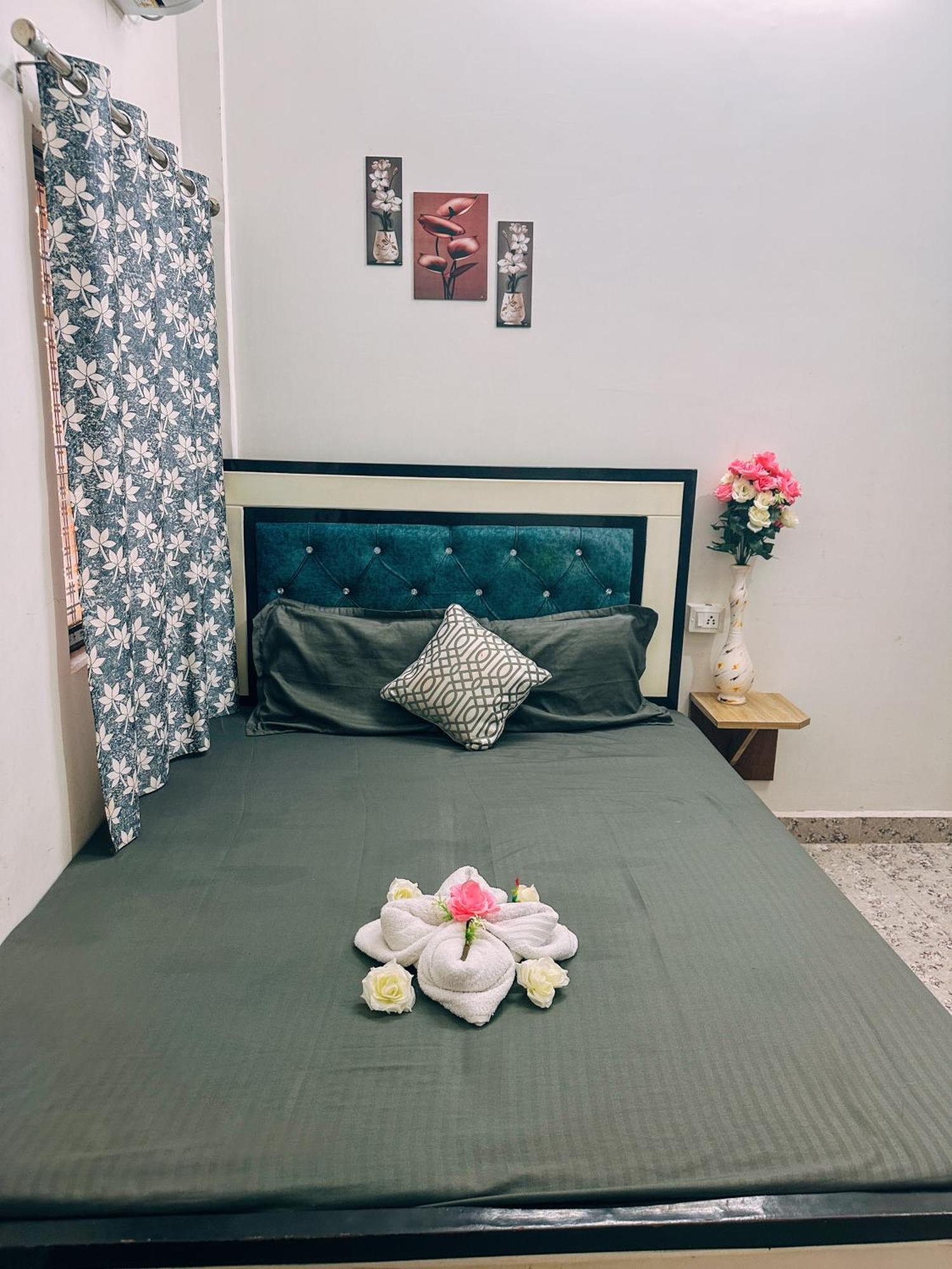 Shree K.B Guest House バラナシ エクステリア 写真