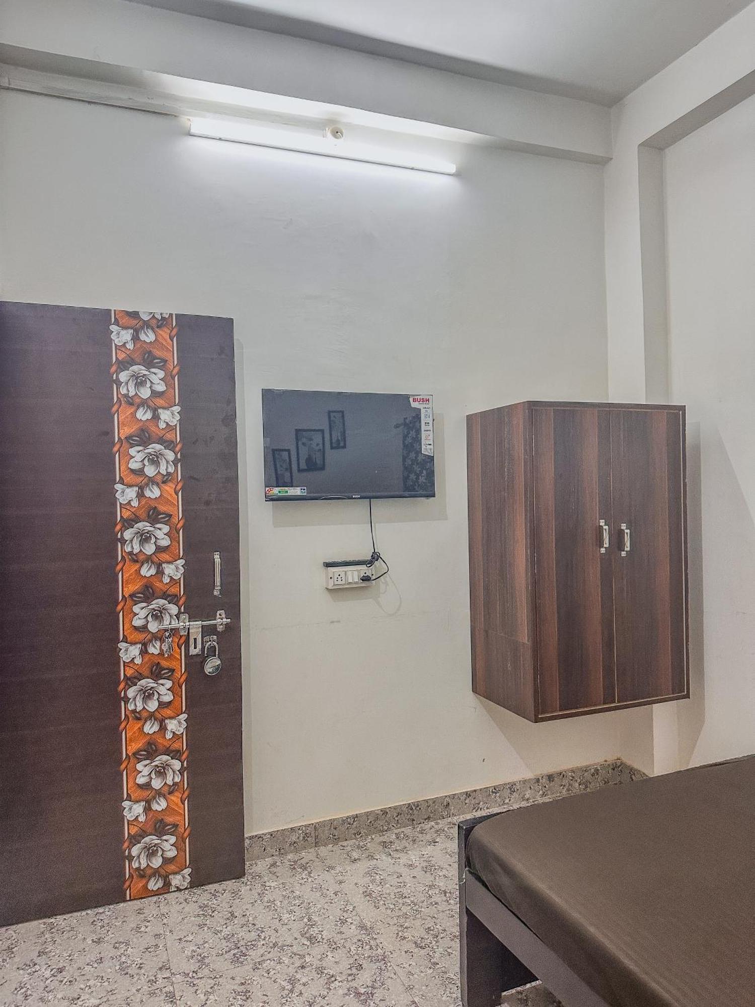 Shree K.B Guest House バラナシ エクステリア 写真