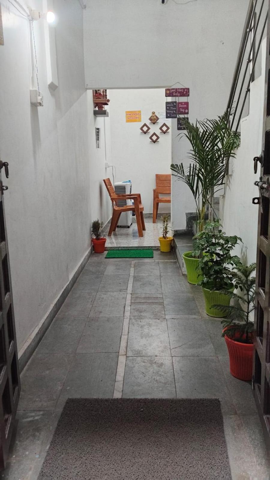 Shree K.B Guest House バラナシ エクステリア 写真